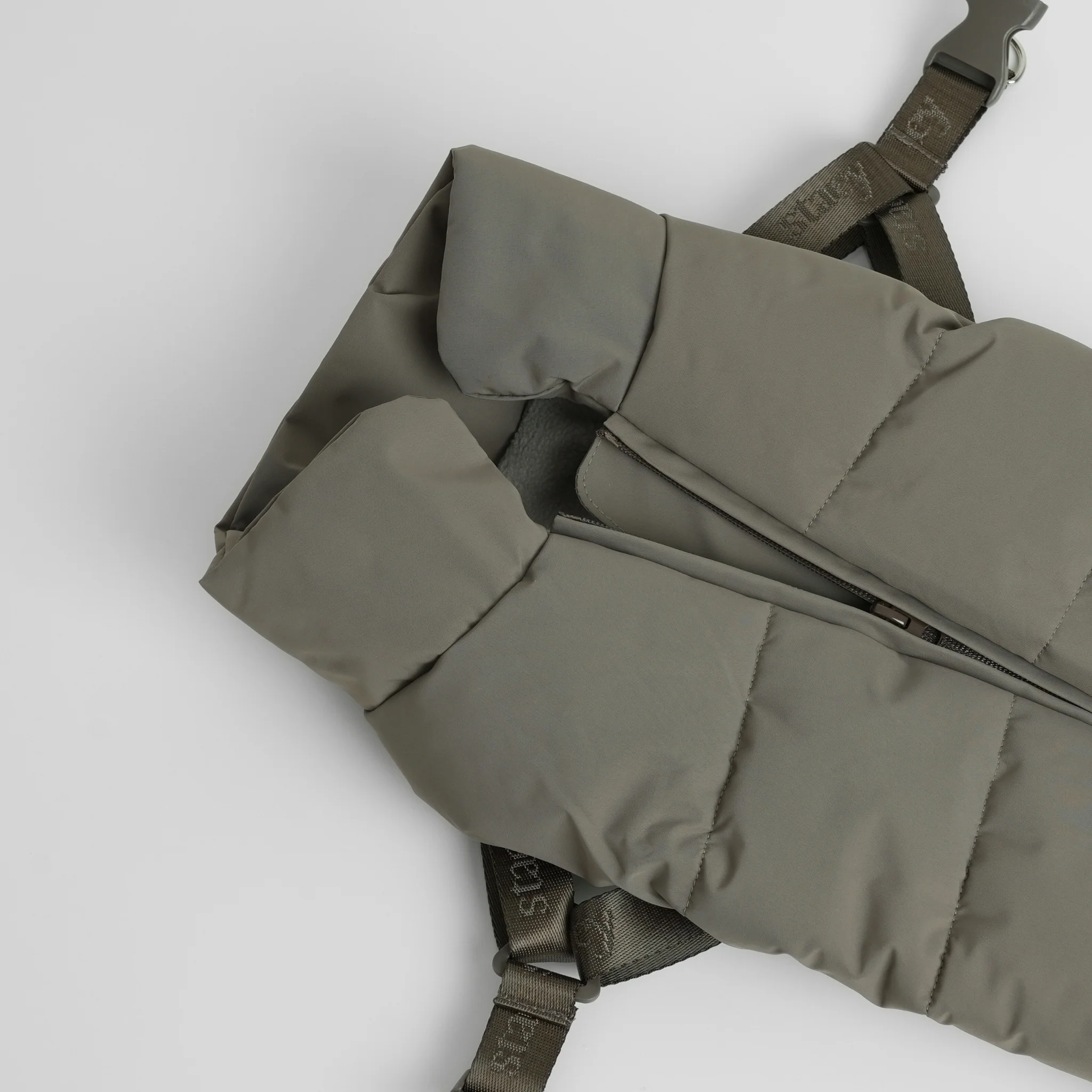 Vera Dog Coat w. Harness | Sage - Image 3