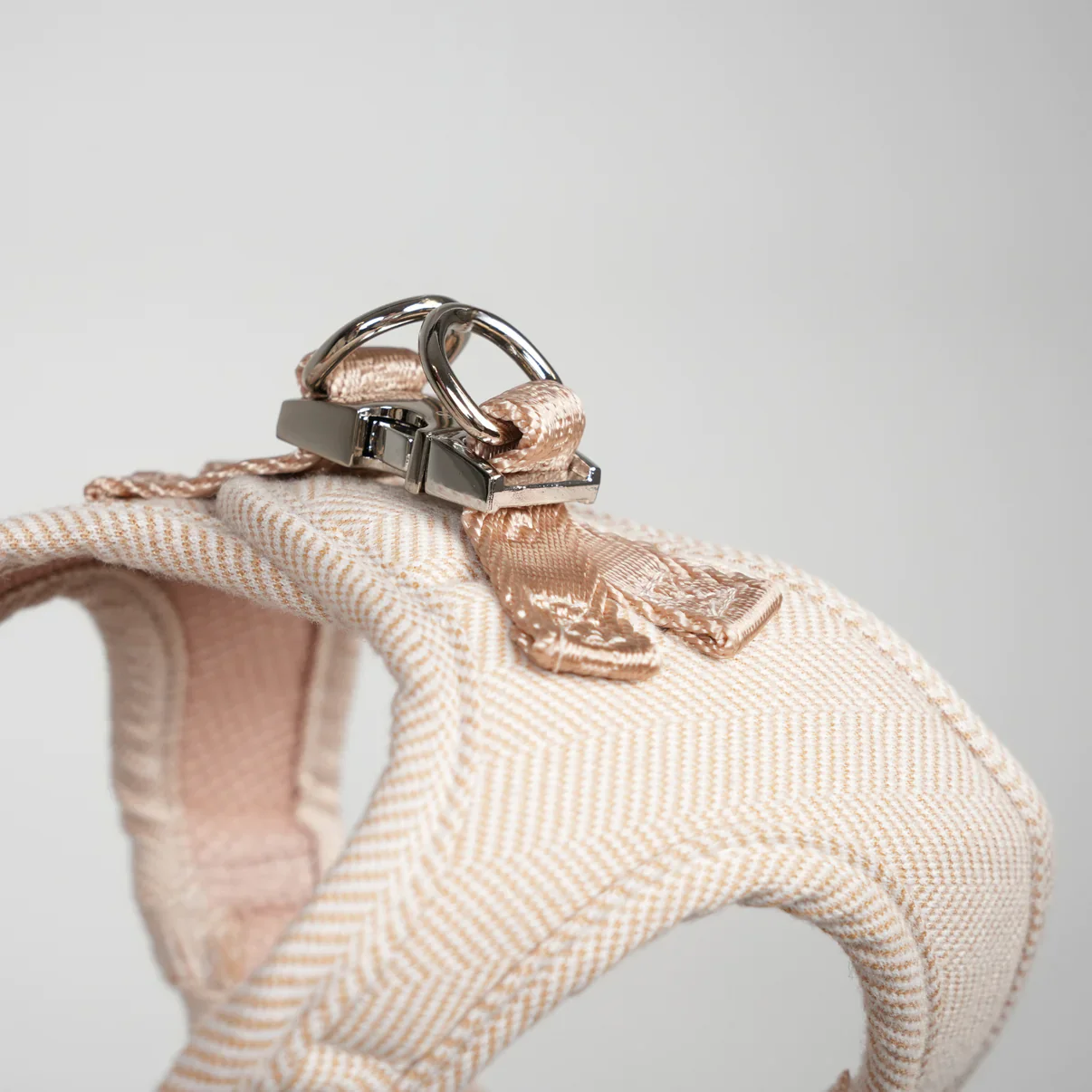 Saga Step-In Dog Harness | Light Rose - Image 3