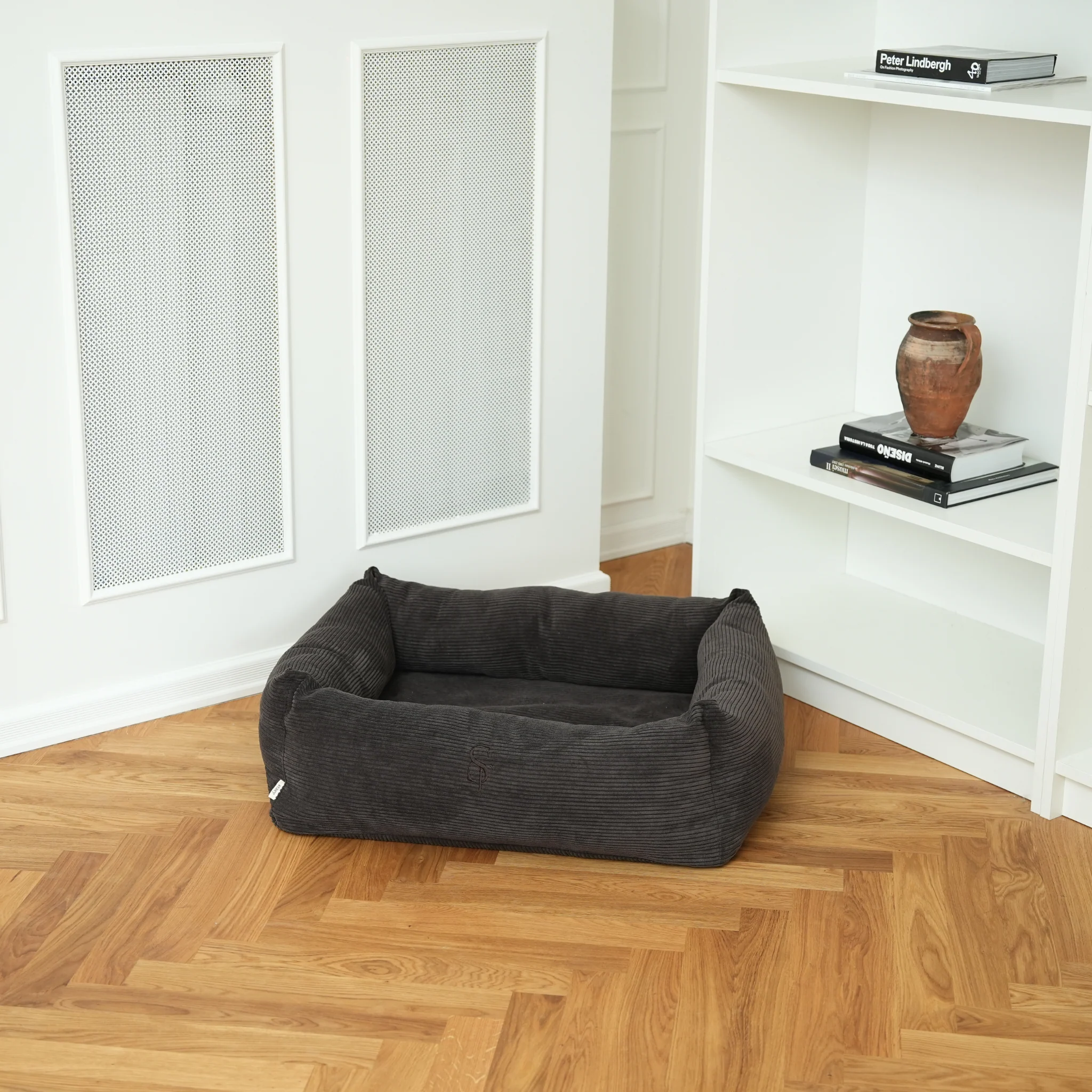 Vera Dog Bed | Dark Oak Corduroy - Image 4